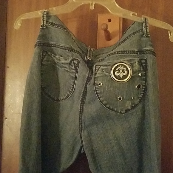 Blue jeans - Picture 3 of 3